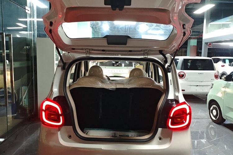 Used Wuling Hongguang MINIEV 2025 Four-Door Version Advanced Edition