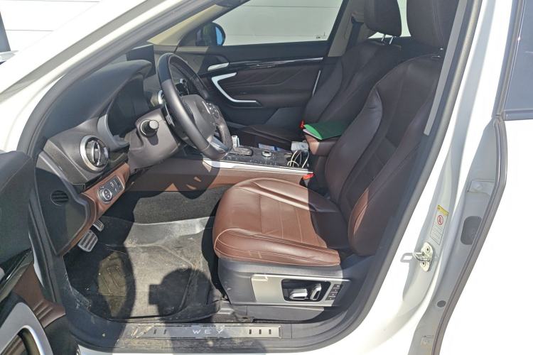 Used Wey VV7 2017 2.0T Flagship Model Left Front Seat