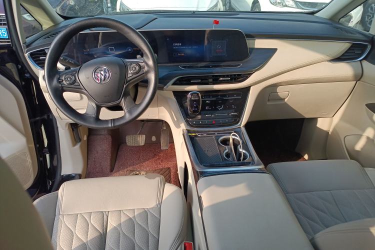 Used Buick GL8 2023 ES Lu Zun Comfort Model Center Console