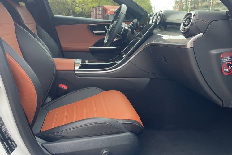 Used Mercedes-Benz C-Class 2022 Restyled C 260 L Sport Edition Interior 2