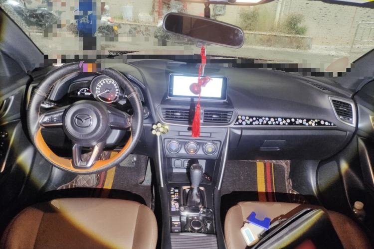 Used Mazda CX-4 2018 2.0L Automatic Two-Wheel Drive Blue Sky Dynamic Version China V Standard
