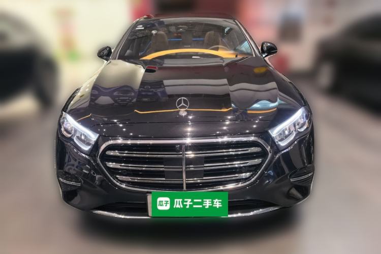 Used Mercedes-Benz E-Class 2026 E 260 L Classic Edition Front