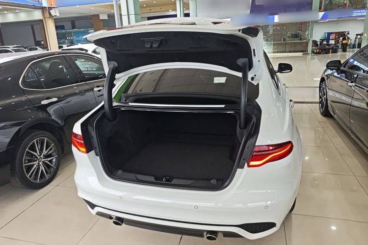 Used Jaguar XEL 2020 2.0T 200PS R-DYNAMIC Youth Sports Edition