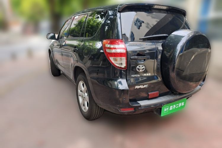 Used Toyota RAV4 2011 2.0L Automatic Classic Edition
