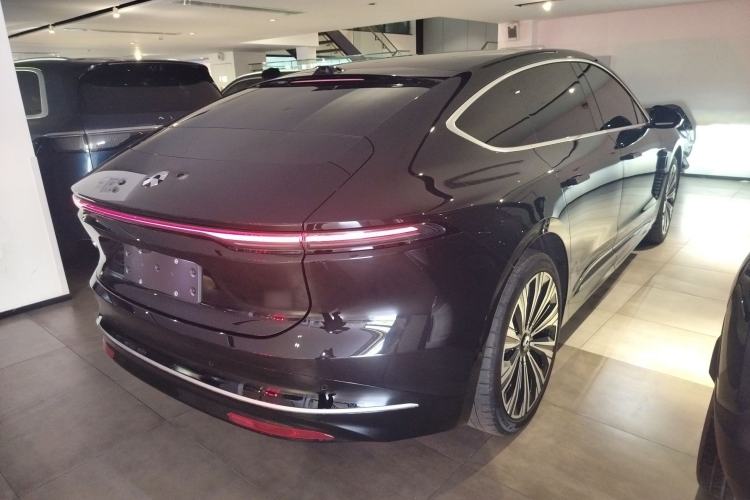 Used Nio ET9 2025 100 kWh Rear Right 45 Deg