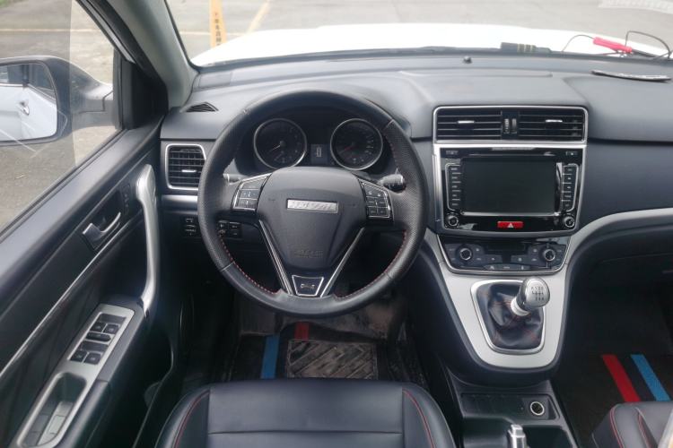 Used Haval M6 2018 1.5T Manual Two-Wheel Drive Elite Model Steering Wheel