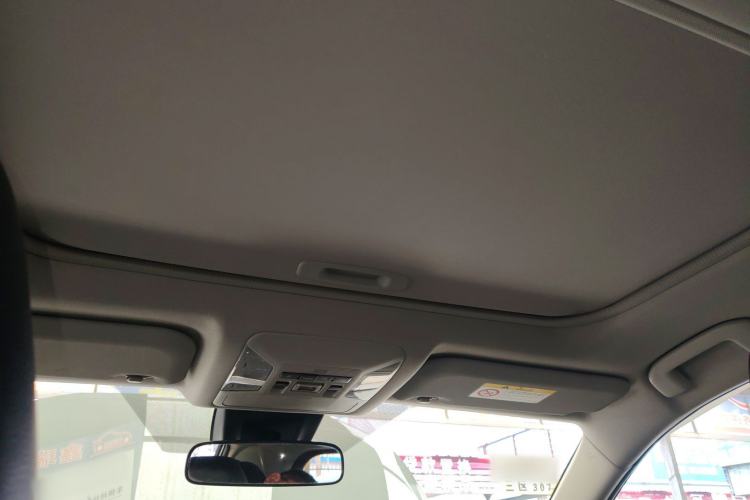 Used Toyota RAV4 2020 2.0L CVT Two-Wheel Drive Fashion Edition Headliner