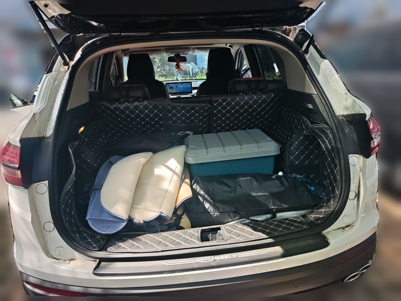 Geely Auto Coolray 2021 1.4T DCT Diamond Edition — снимка 19