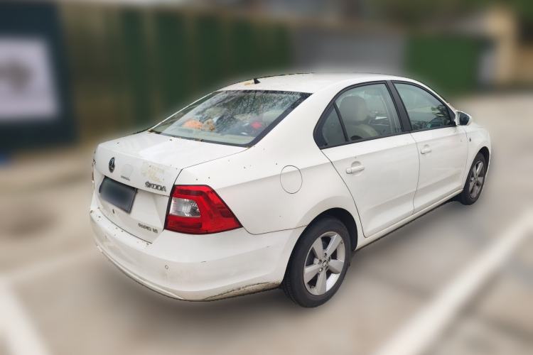 Used Skoda Rapid 2013 1.6L Manual Smart Selection Model Rear Right 45 Deg