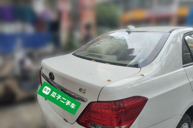 Used BYD e5 2018 450 Smart Connect Deluxe Edition