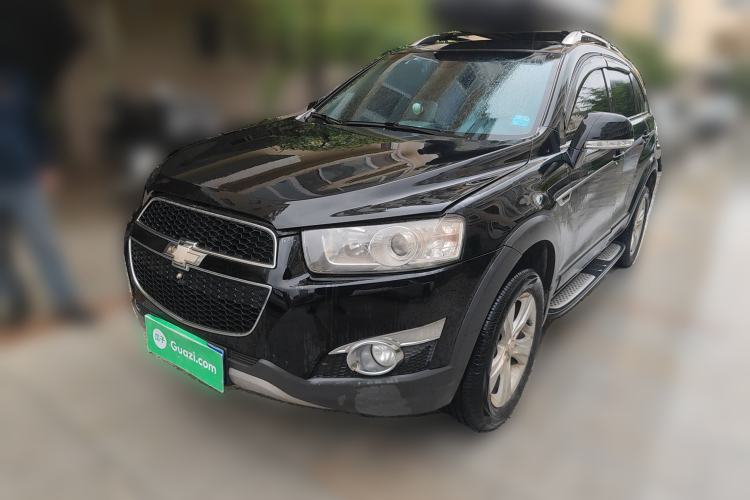 Used Chevrolet Captiva 2012 2.4L 4x4 Flagship Edition 7 Seats