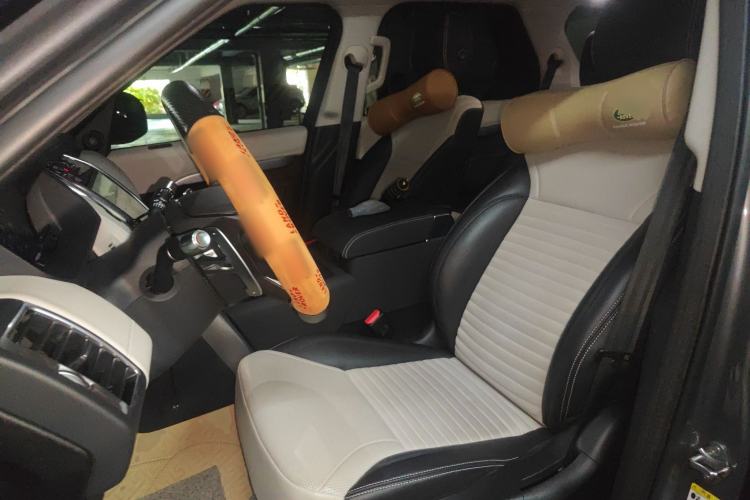 Used Land Rover Discovery 2021 360 PS R-Dynamic S
