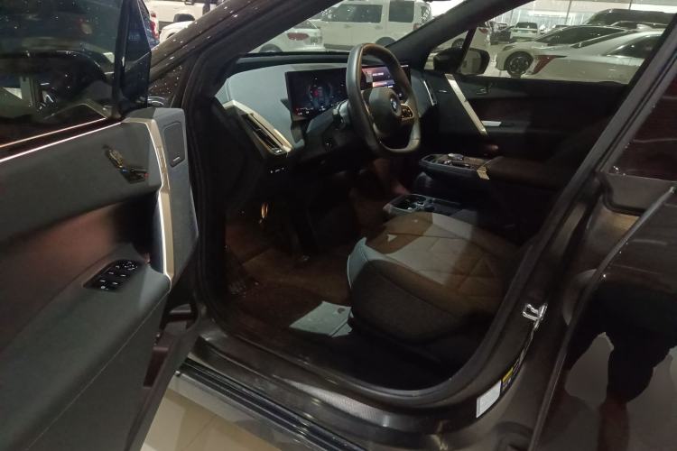 Used BMW iX 2023 Updated xDrive40
