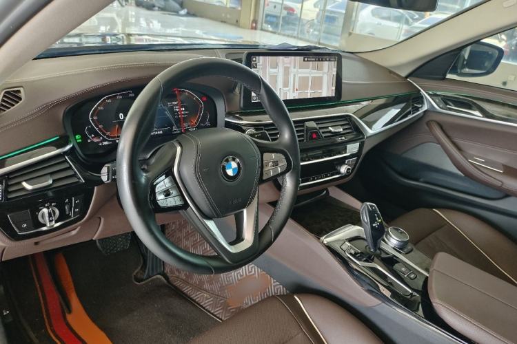 Used BMW 5 Series 2021 525Li Luxury Package