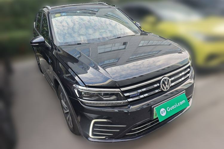 Used Volkswagen Tiguan L New Energy 2020 430 PHEV Plug-in Hybrid Flagship Edition Front Right 45 Deg