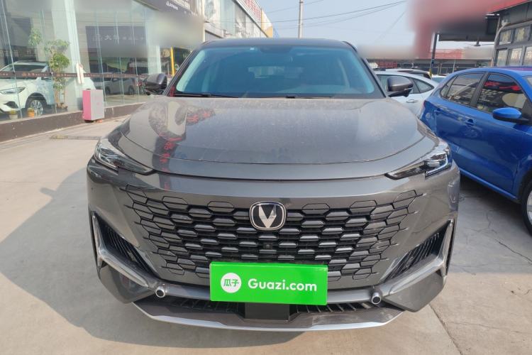 Used Changan UNI-K 2023 2.0T Two-Wheel Drive YueShang Trim