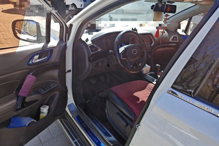 Used GAC Trumpchi GS4 2017 200T Manual Two-Wheel Drive Elite Edition Driver Seat