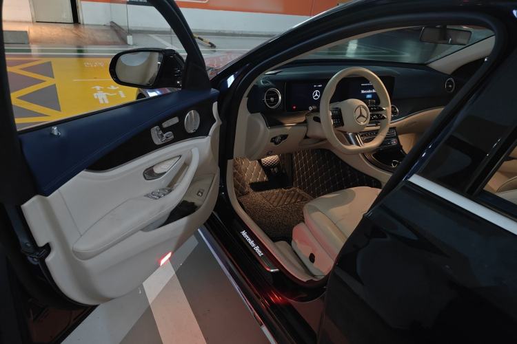 Used Mercedes-Benz E-Class 2022 E 300 L Sport Luxury Edition Driver Seat