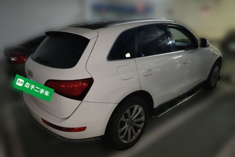 Used Audi Q5 2013 40 TFSI Technology Edition Rear Right 45 Deg