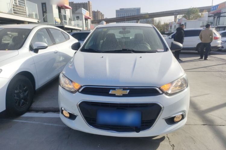 Used Chevrolet Aveo Sonic 2014 Sedan 1.4 SL MT Comfort Edition