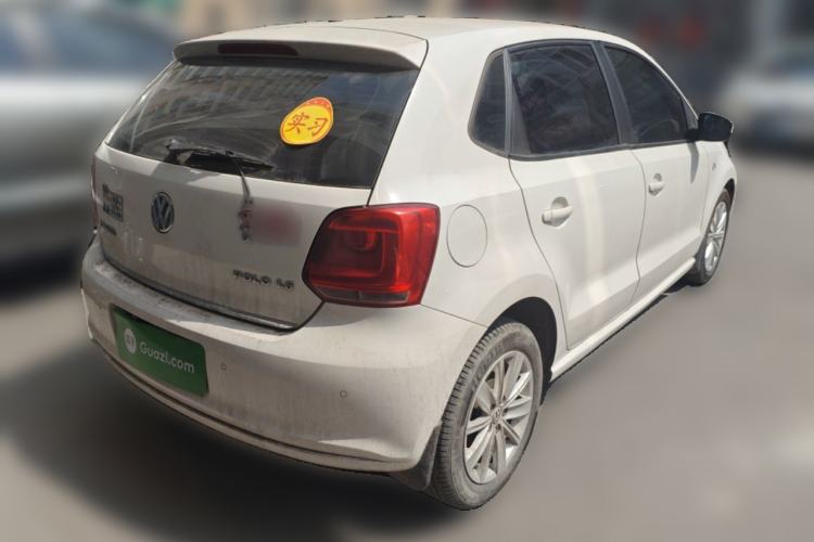 Used Volkswagen Polo 2013 1.6L Automatic Luxury Edition Rear Right 45 Deg