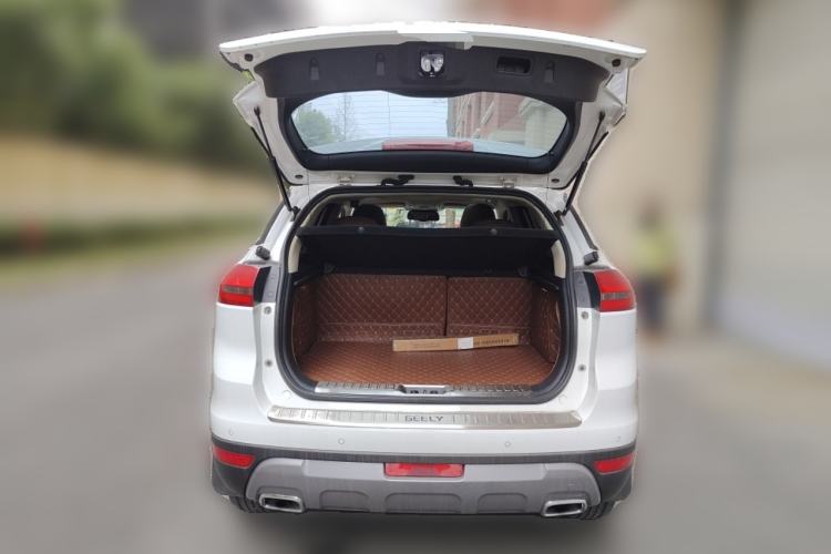 Used Geely Auto Emgrand X7 Sport 2016 1.8TD Automatic ZhiZun Version