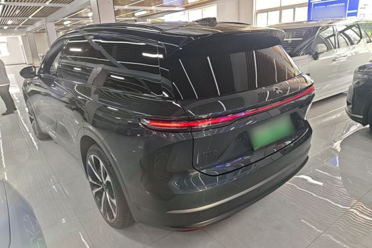 Used Nio ES8 2023 100kWh Signature Edition
