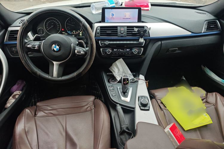 Used BMW 3 Series 2019 320i M Sport Package
