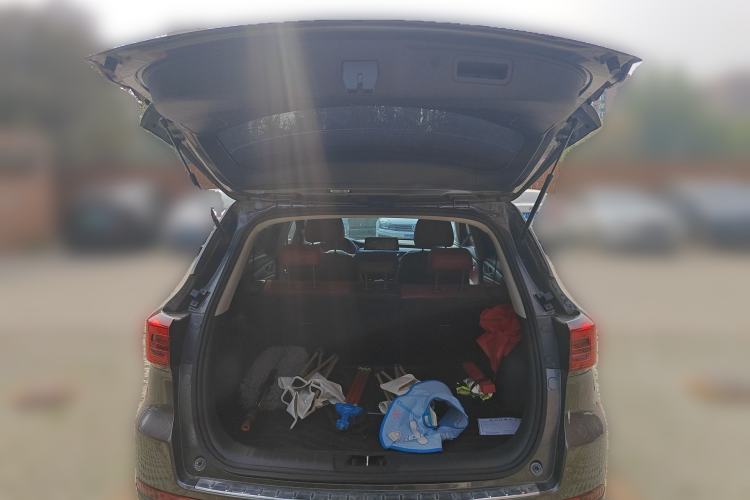 Used CHANGAN CS75 2023 Enjoy Edition 1.5T DCT Prestige Version Trunk