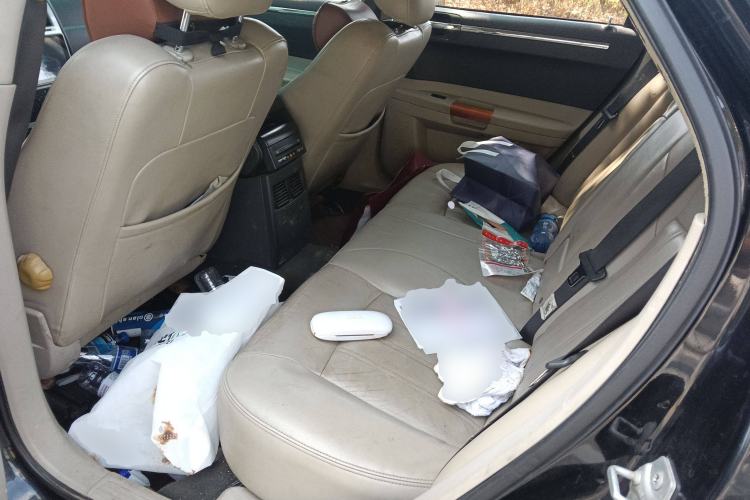 Used Chrysler 300C 2006 2.7L Luxury Edition