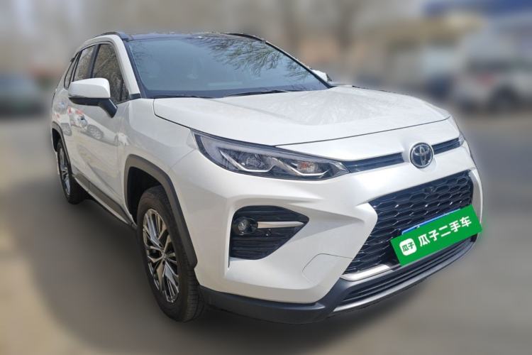 Used Toyota Wildlander 2023 2.0L CVT Two-Wheel Drive Luxury PLUS Edition Front Right 45 Deg