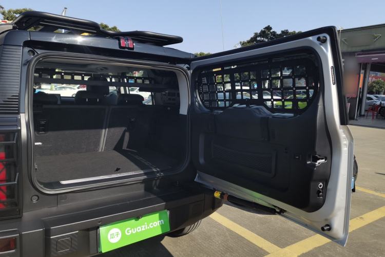 Used iCAR 03 2024 501km Four-wheel Drive Long-Range Advanced Version