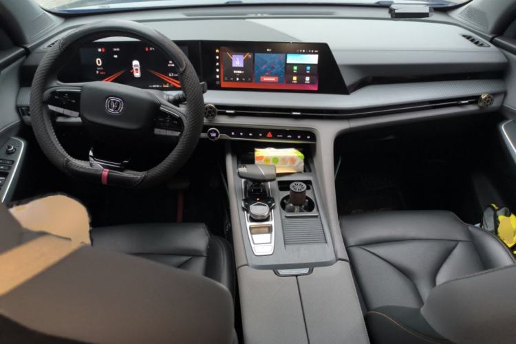 Used Changan CS75 PLUS 2022 2nd Generation 1.5T Automatic Prestige Version
