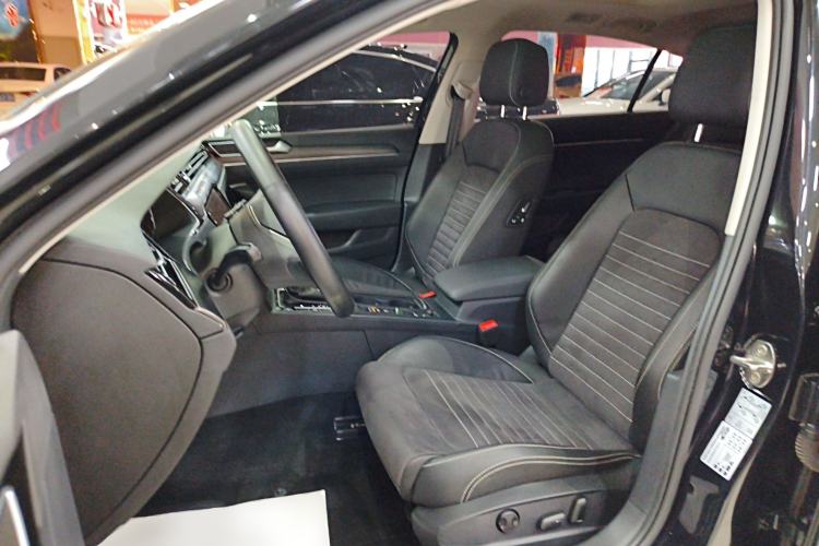 Used Volkswagen Magotan 2020 330TSI DSG Luxury Edition
