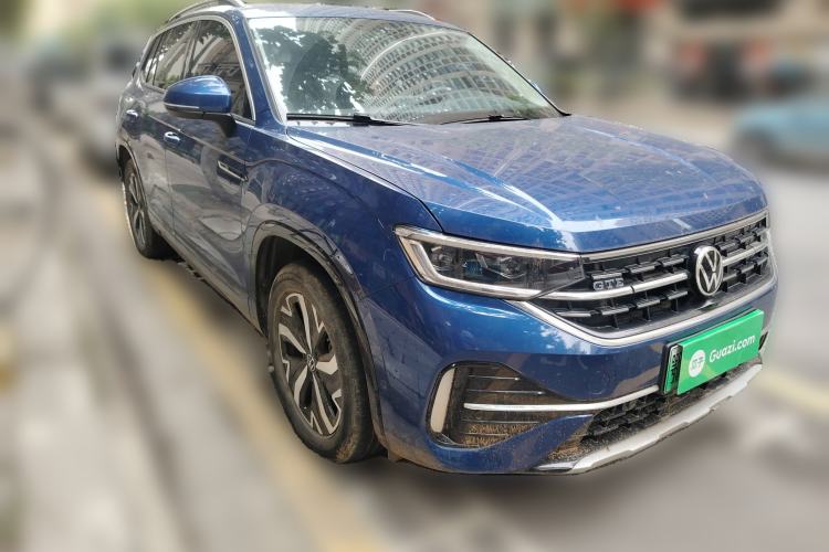 Used Volkswagen Tayron GTE Plug-in Hybrid 2023 280TSI Luxury Plus Advanced Edition Front Right 45 Deg