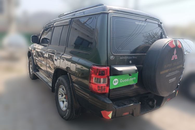 Used Leopaard Q6 2015 2.4L Manual 4x4 Excellence Edition
