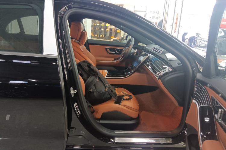 Used Mercedes-Benz S-Class 2024 Restyled S 400 L Business Version
