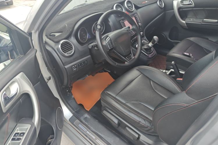 Used Haval H6 2015 Upgraded Model 1.5T Manual Two-Wheel Drive Elite Version