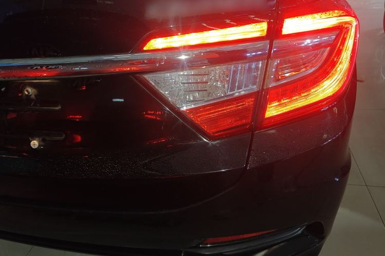 Used Honda Crider 2015 1.8L automatic comfort version