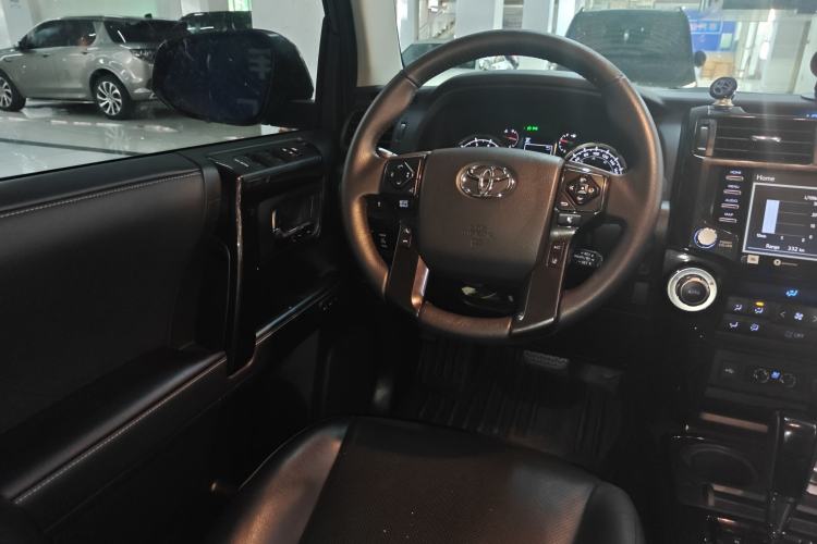 Used Toyota 4Runner 2018 4.0L Parallel Import