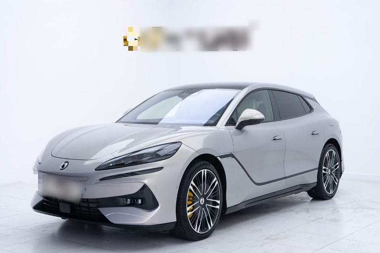 Used Denza Z9GT 2024 1100 Four-Wheel Drive Ultra Version