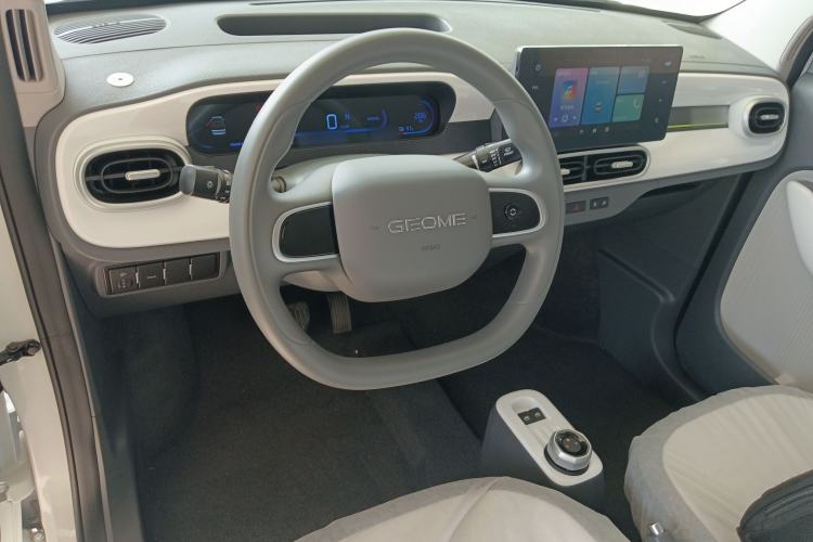 Used Geely Galaxy Panda 2025 210 km – Yuanqi Bear
