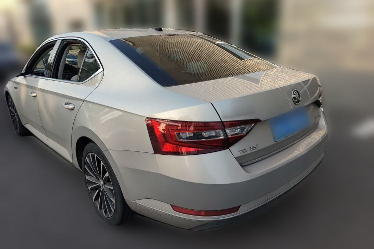 Used Skoda Superb 2016 TSI380 DSG Prestige Edition
