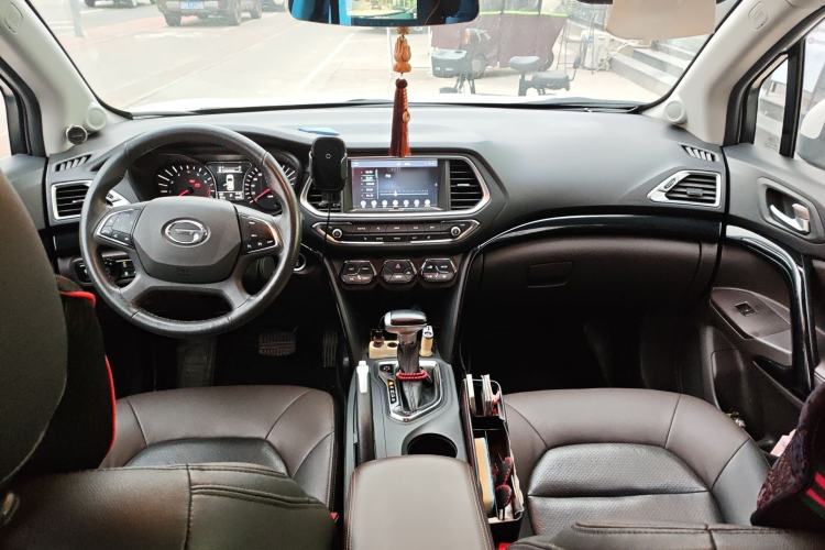 Used GAC Trumpchi GS4 2015 200T G-DCT Luxury Edition Center Console