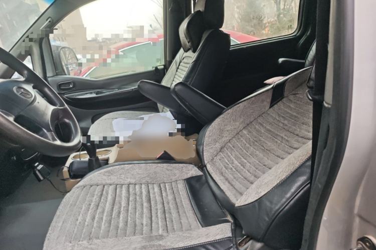 Used JAC Group Refine 2015 2.0L Shuttle Gasoline Long-Wheelbase Standard Version HFC4GA3-3D
