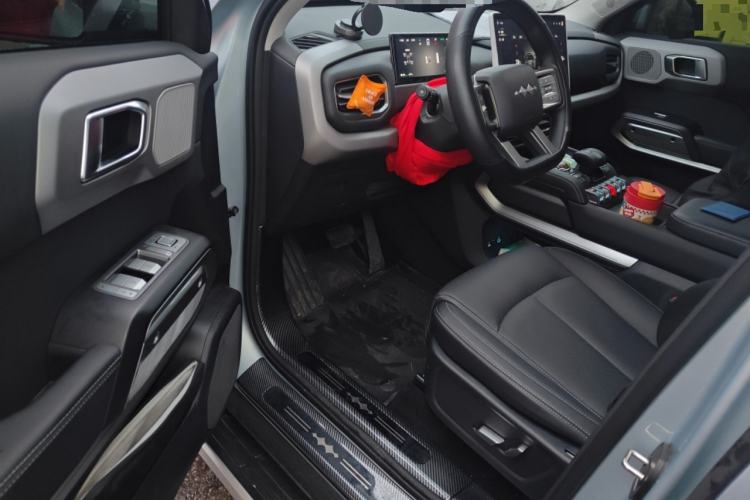 Used Formula Leopard Titanium 3 2025 501 km Range Rear-Wheel Drive Intelligent Driving Max Edition