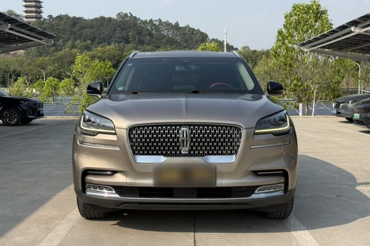 Used Lincoln Aviator 2020 3.0T V6 All-Wheel-Drive Premium Edition Exterior 3