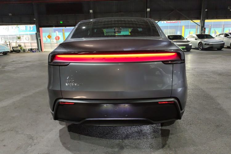 Used Tesla Model Y 2025 Rear-Wheel-Drive Version Rear