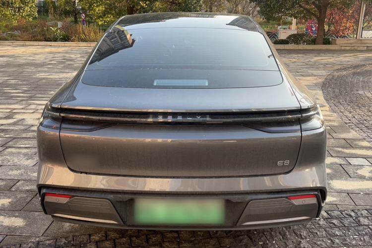 Used Geely Galaxy E8 2024 550 km Range Rear-Drive MAX