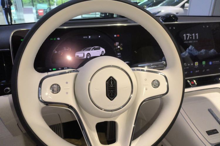 Used Hima S800 2025 Model, Pure Electric Starlight Premium Edition, 5 Seats